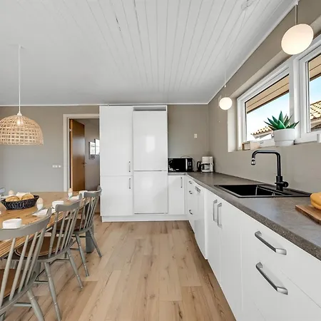 Feriehus Stinna - From The Sea By Interhome Bjerregård